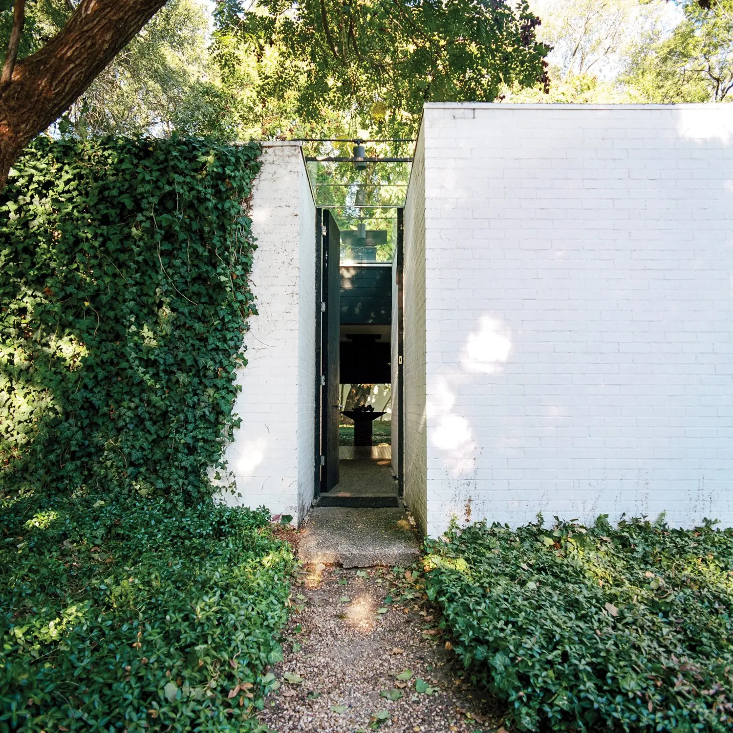 Mid-Continent Modern image 4