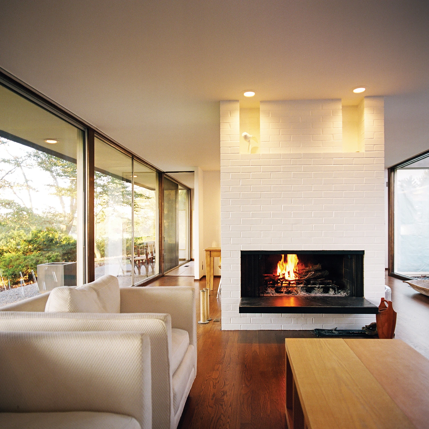 Mid-Continent Modern image 8