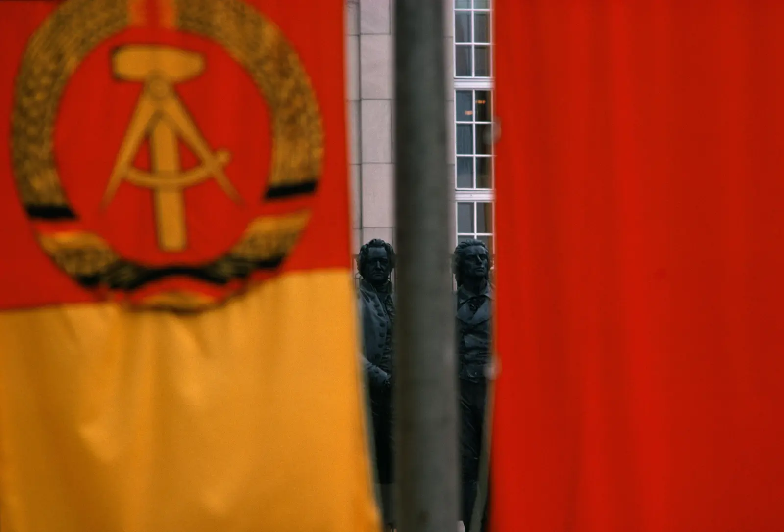DDR / East Germany – Colour Works 1972–1990 image 2