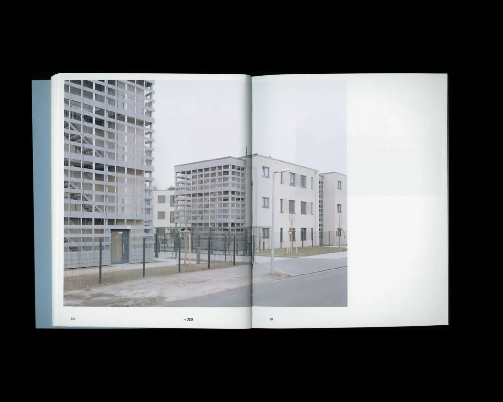 ANKOMMEN: About the Architecture of Refugee Accommodation in Germany image 6