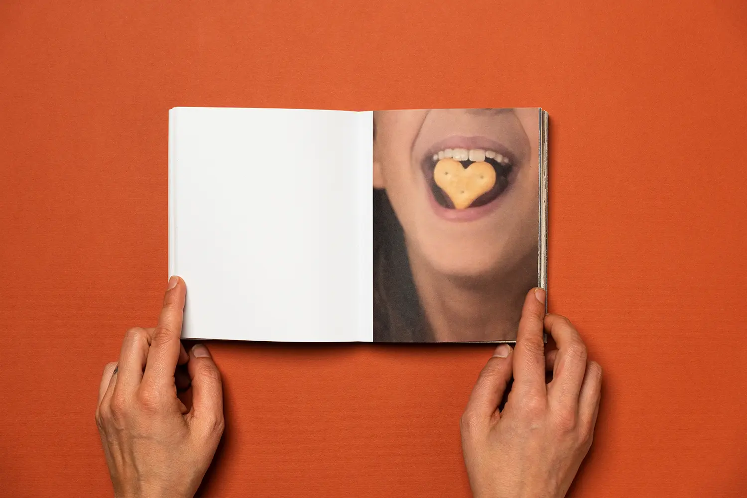 <3 4