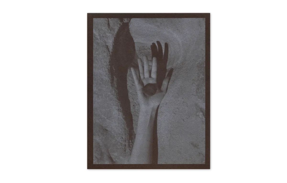 Les yeux fermés